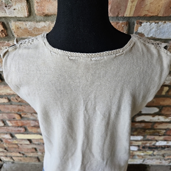 Sahalie Crochet Pattern Cotton/Ramie Sleeveless Top - Picture 10 of 16